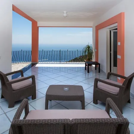 Domus Vigna Fusco, Vista Mare, Amalfi Coast * 普莱亚诺