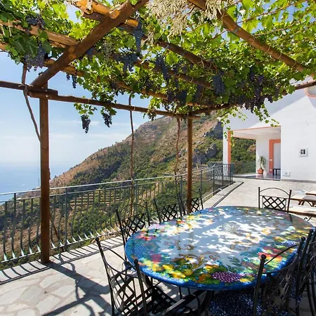 Domus Vigna Fusco, Vista Mare, Amalfi Coast * Praiano