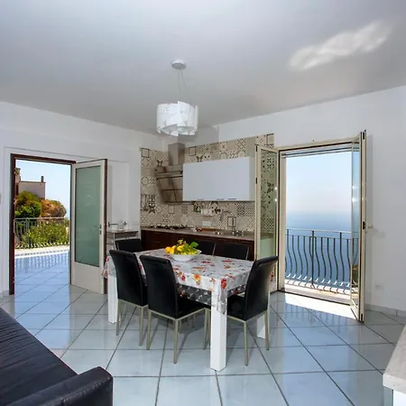 Domus Vigna Fusco, Vista Mare, Amalfi Coast 빌라 프라이아노