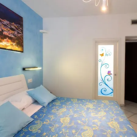 Domus Vigna Fusco, Vista Mare, Amalfi Coast Villa *